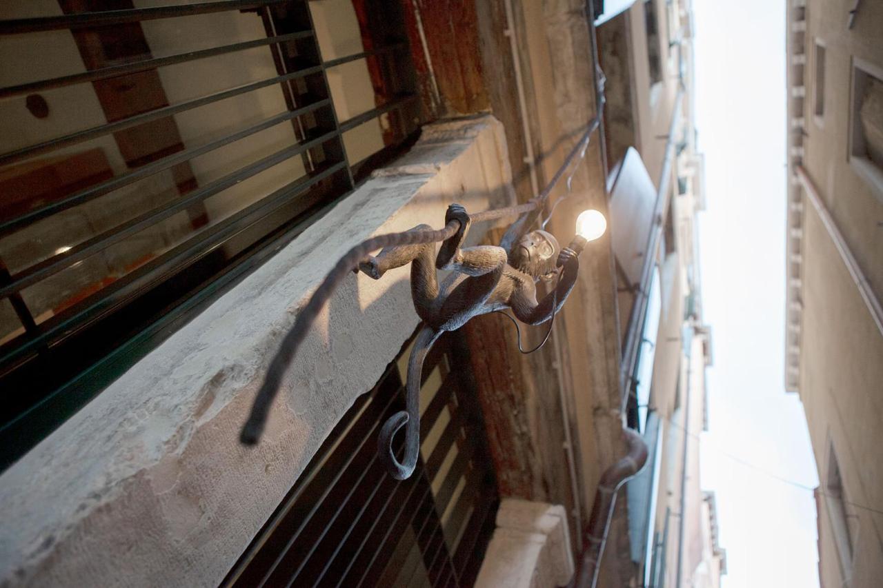 Ca' Della Scimmia - Rialto Bridge, Wenecja Zewnętrze zdjęcie